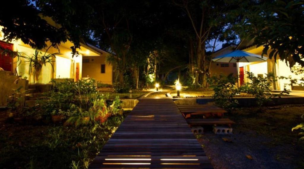 Villa De Mama Rawai Exterior photo
