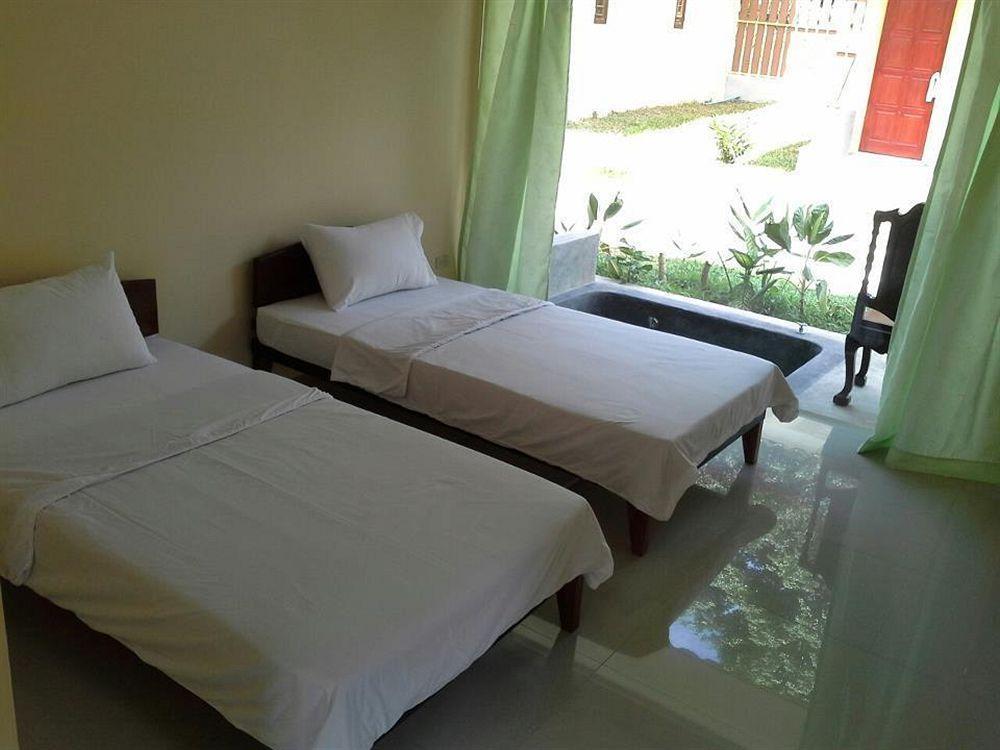 Villa De Mama Rawai Exterior photo